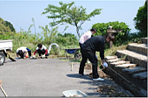 富士建設若手社員による清掃奉仕